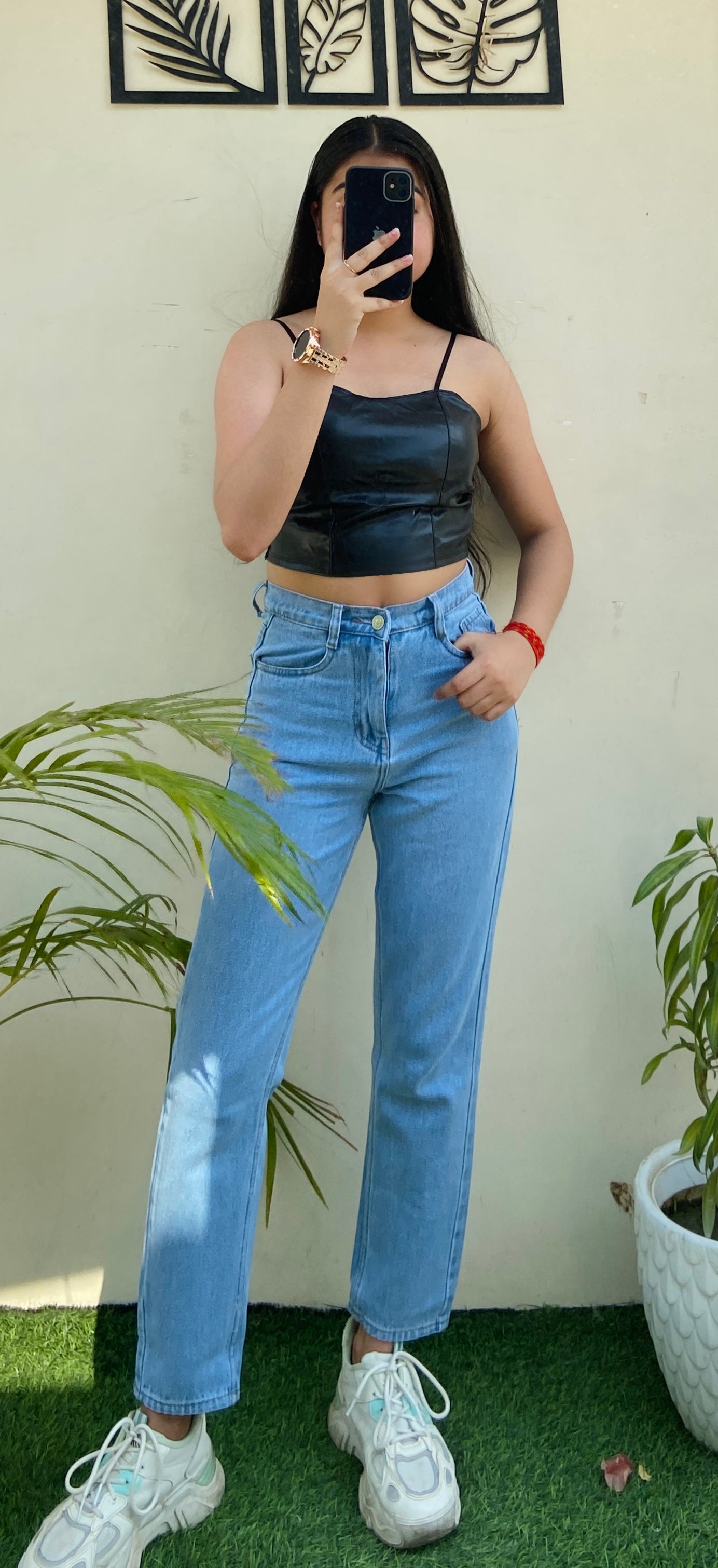 High waist Mom fit denim