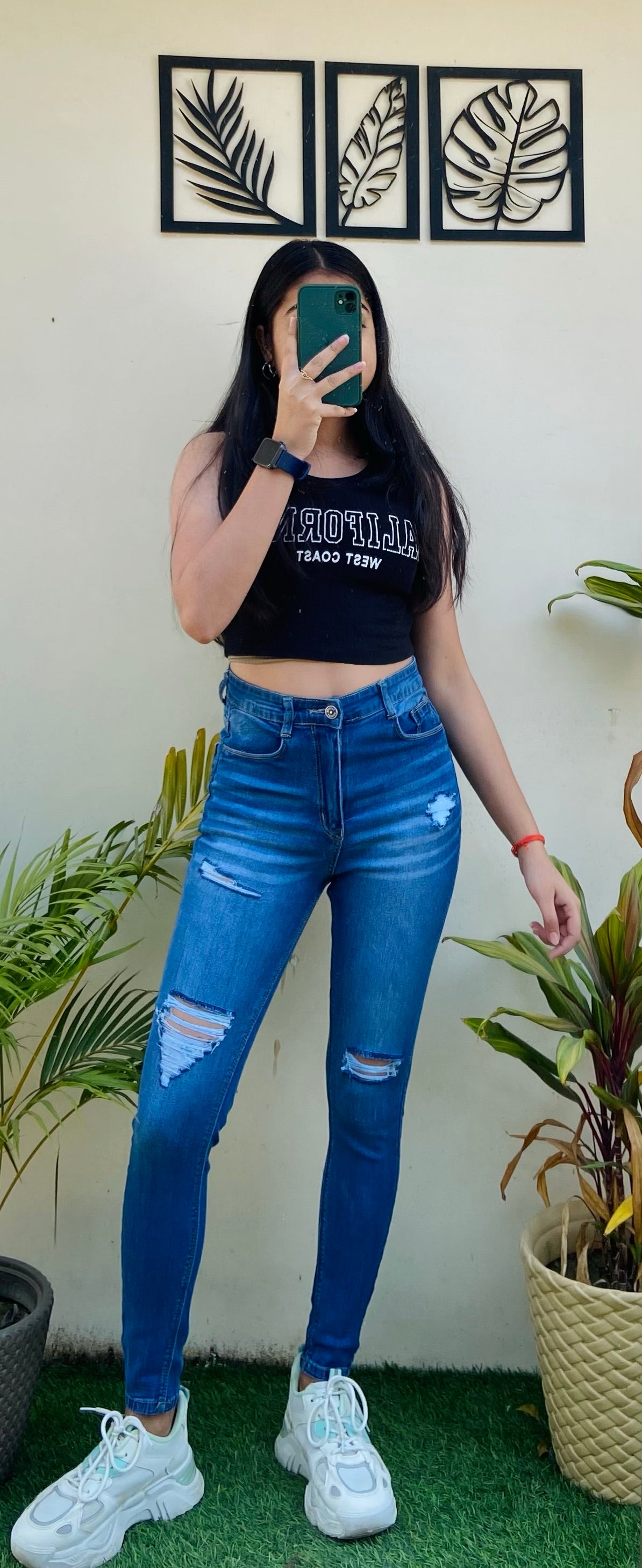 High Waisted Whisker Ripped Skinny Fit Stretchable Denim