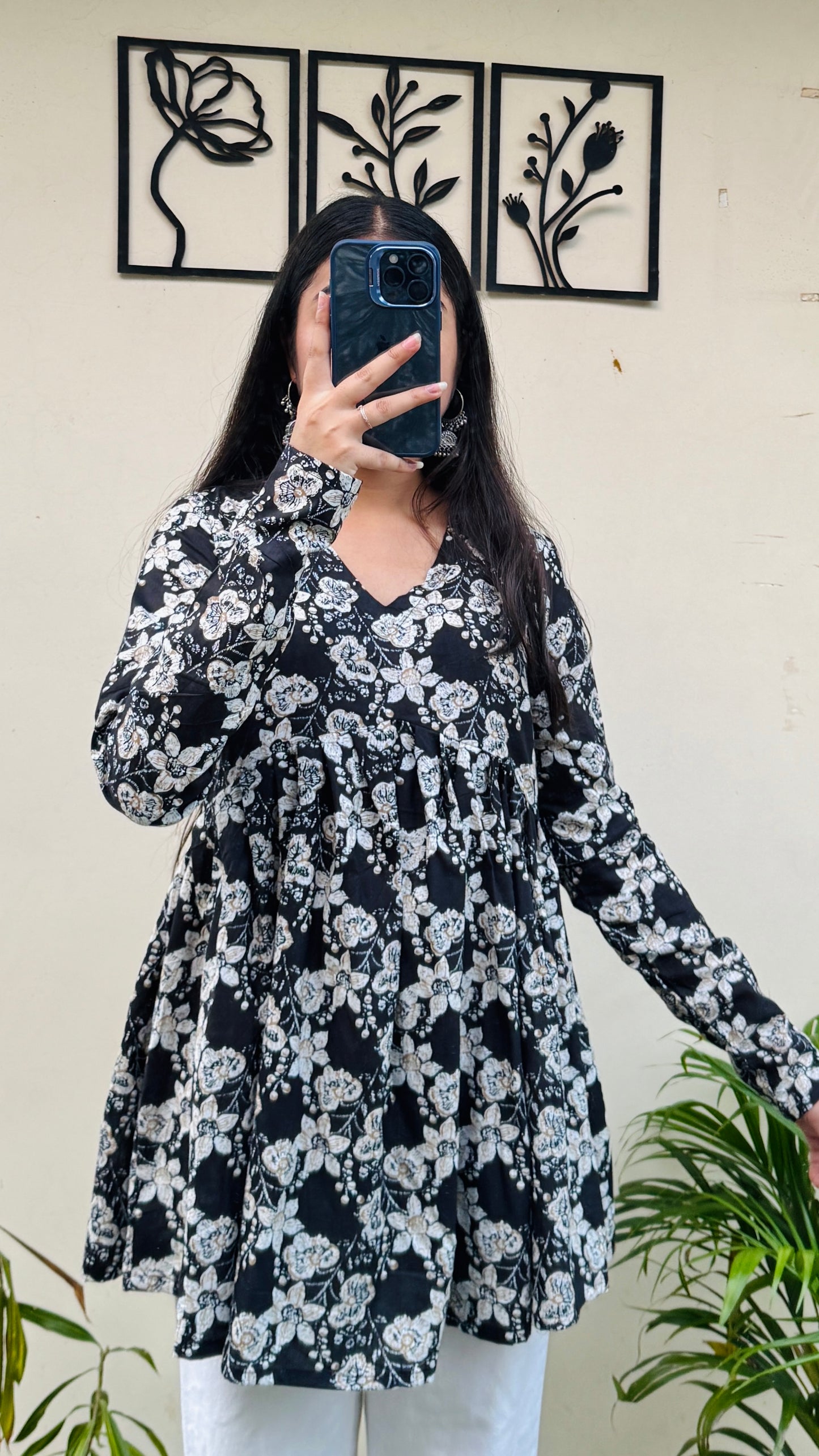 Cotton Flared Black Aliacut Printed Peplum Top