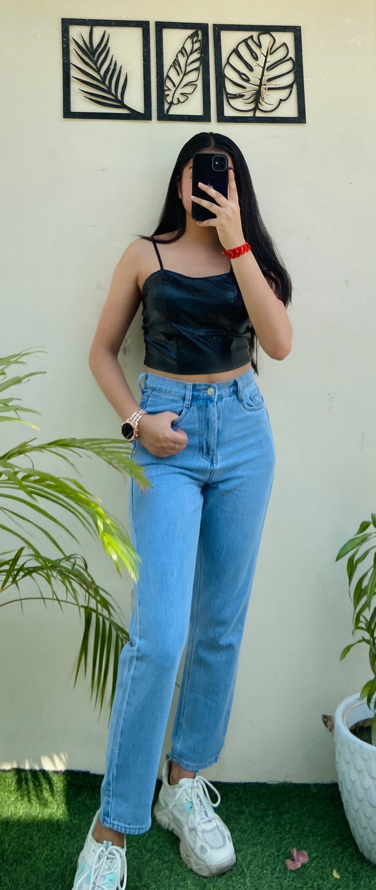 High waist Mom fit denim