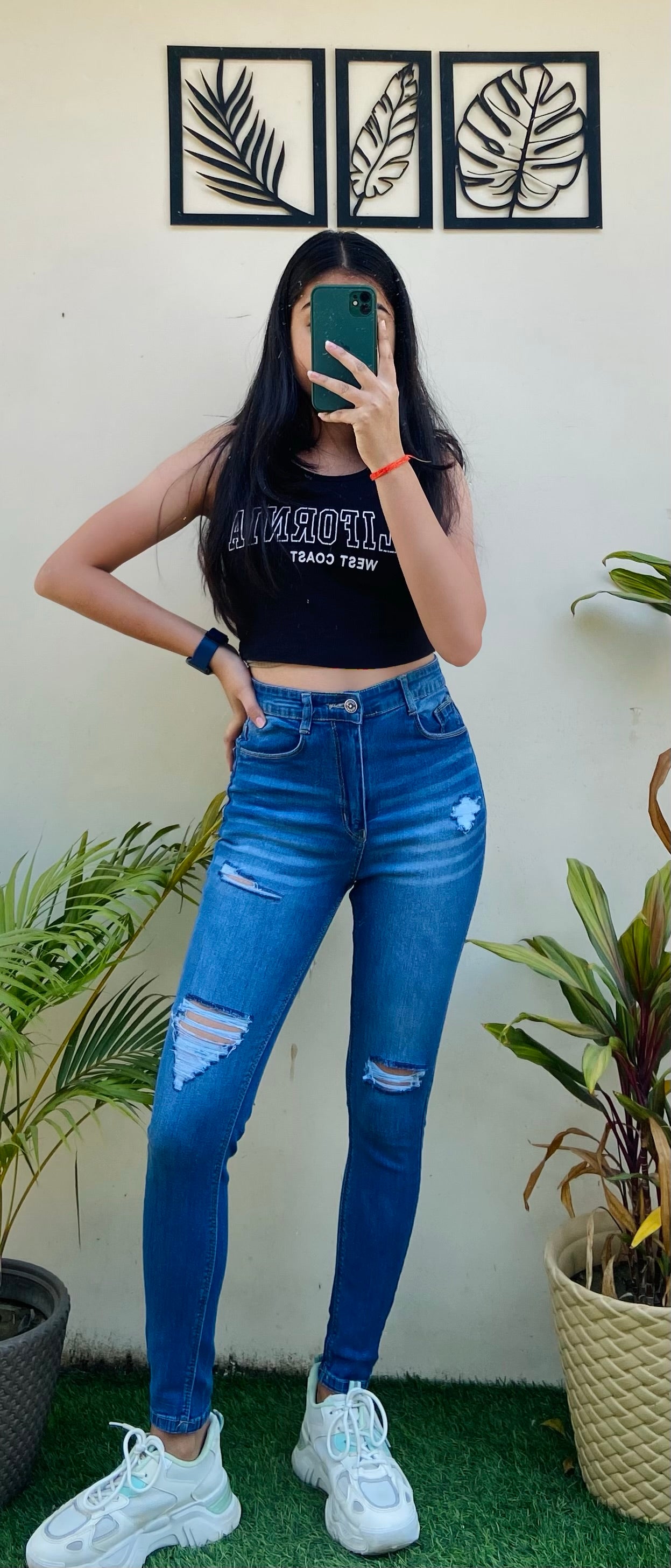 High Waisted Whisker Ripped Skinny Fit Stretchable Denim