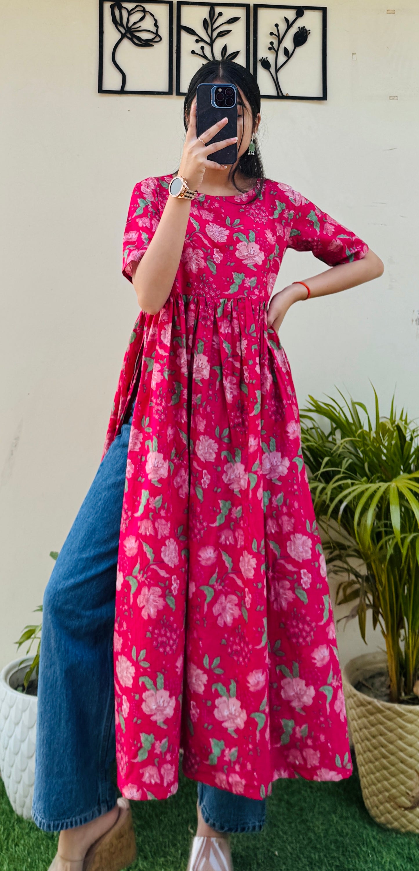 Cotton V-neck Lace Work Bellsleeves Long Kurti