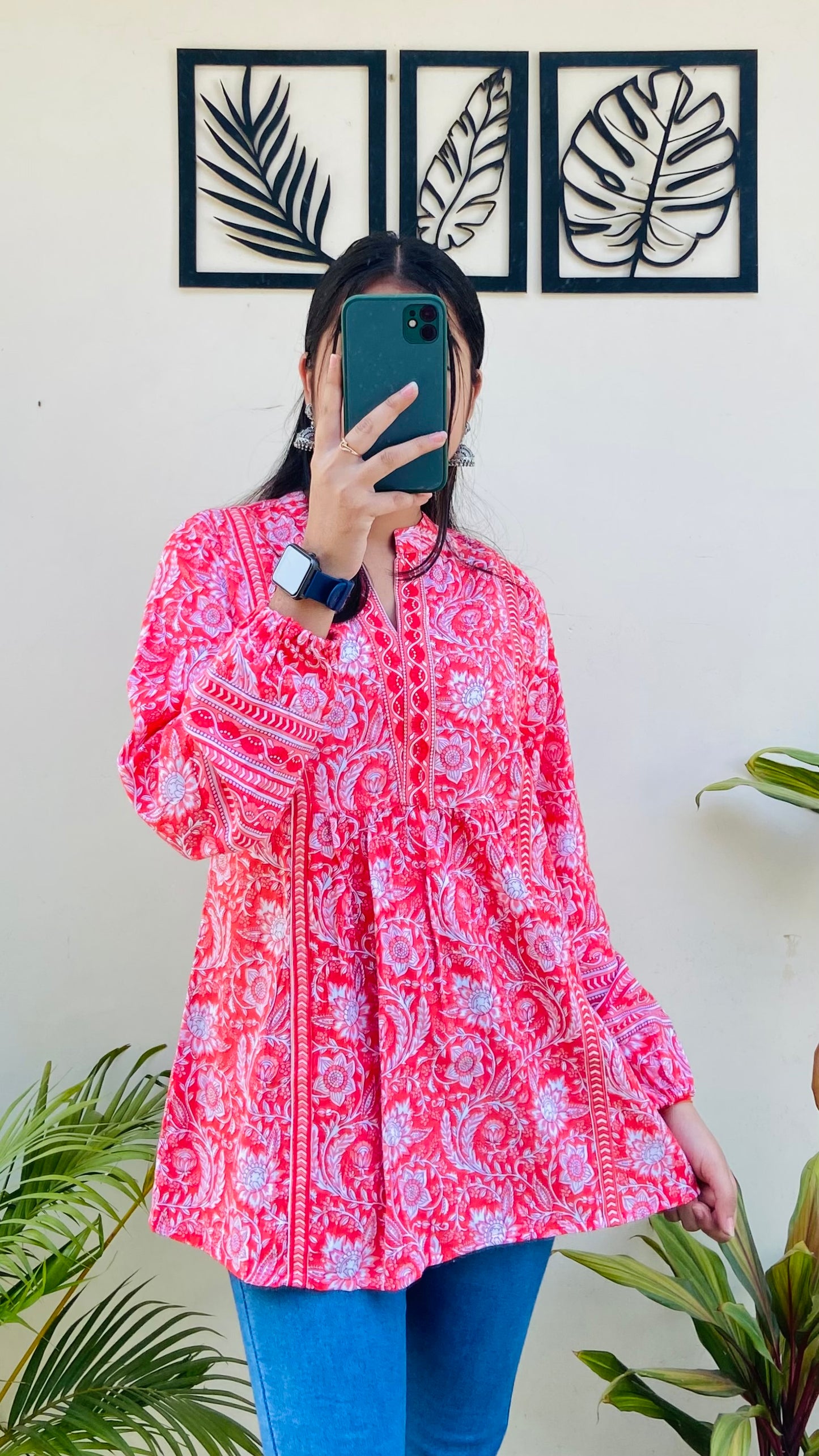 Beautiful Full Sleeve Printed Collar A-Line Top