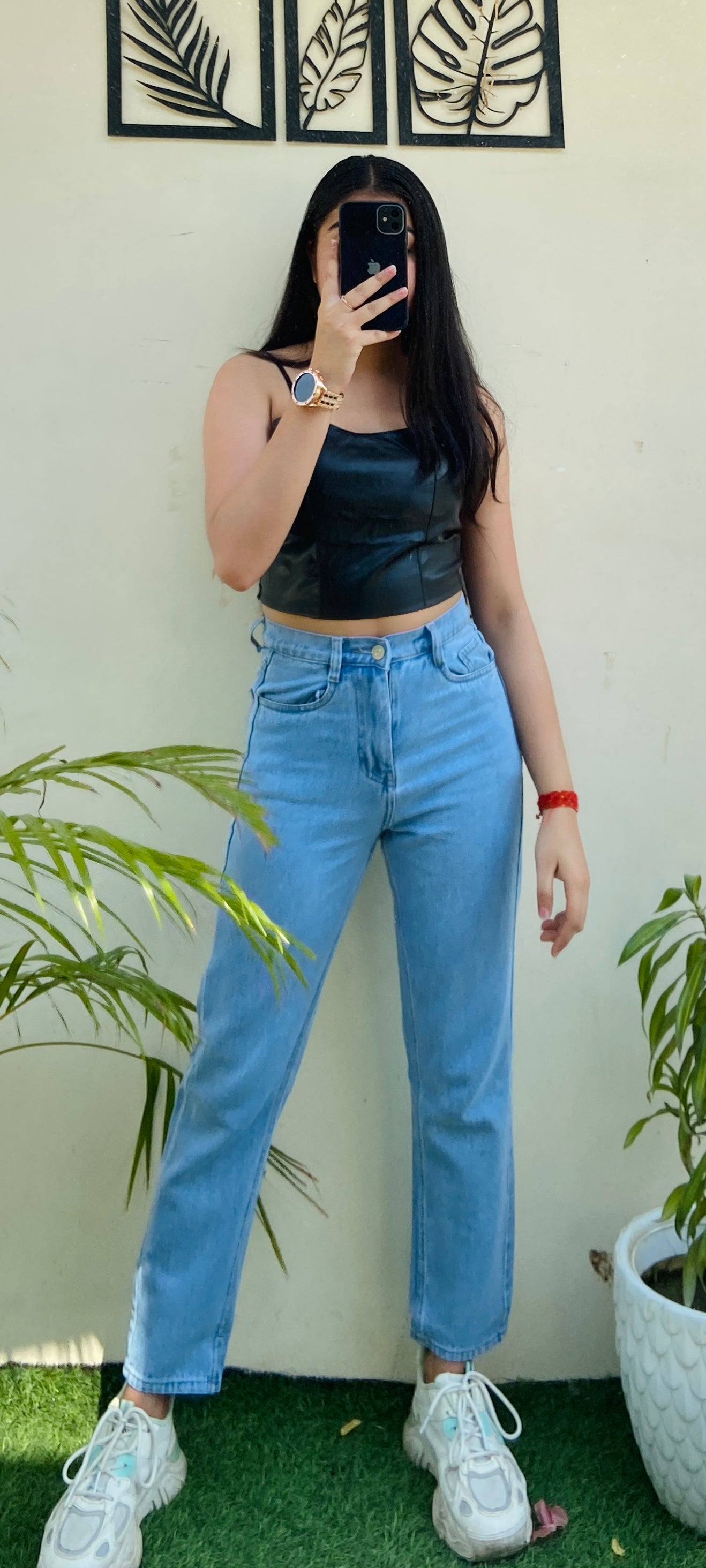 High waist Mom fit denim