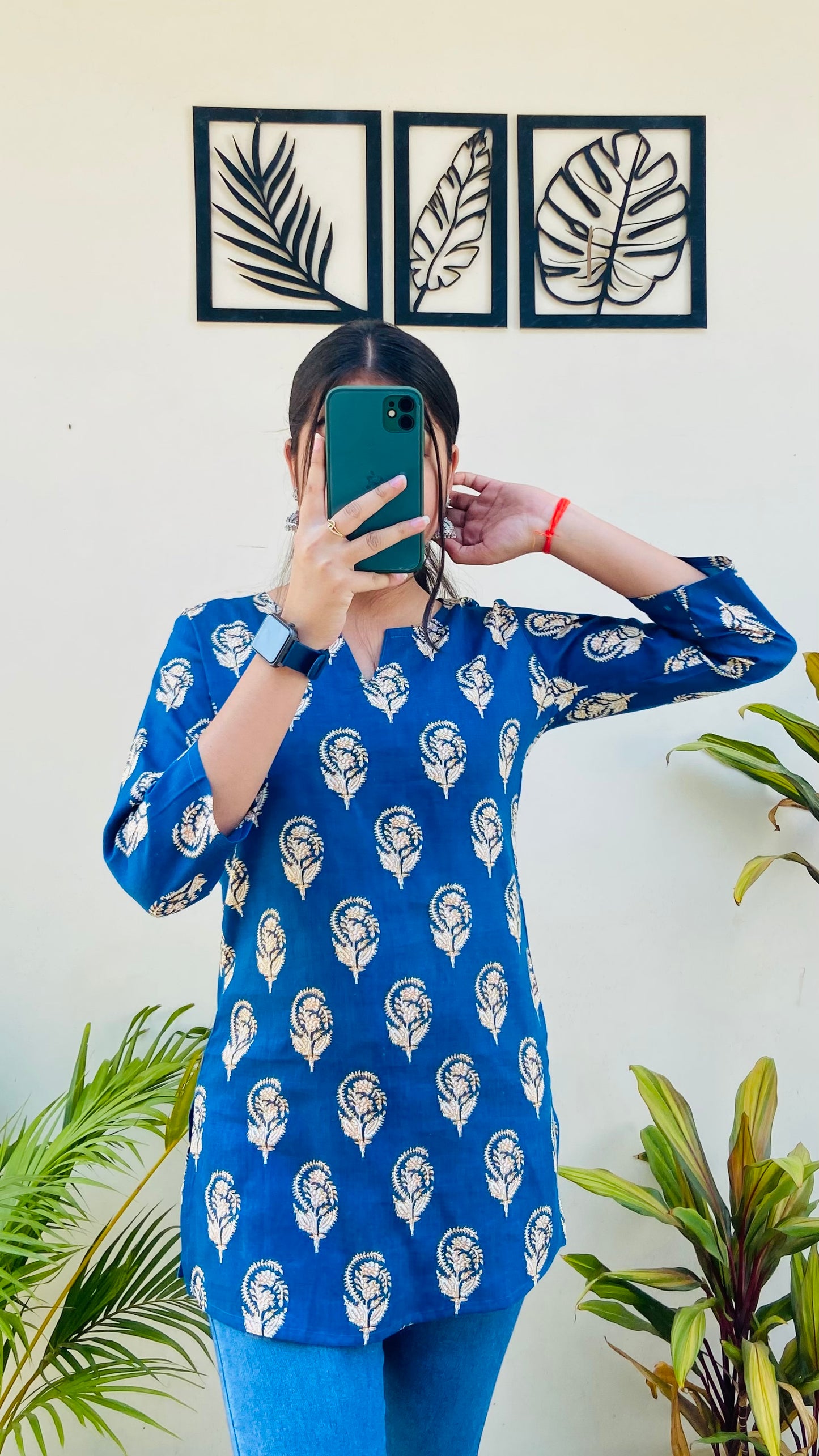 Blue Printed Floral Short Kurti