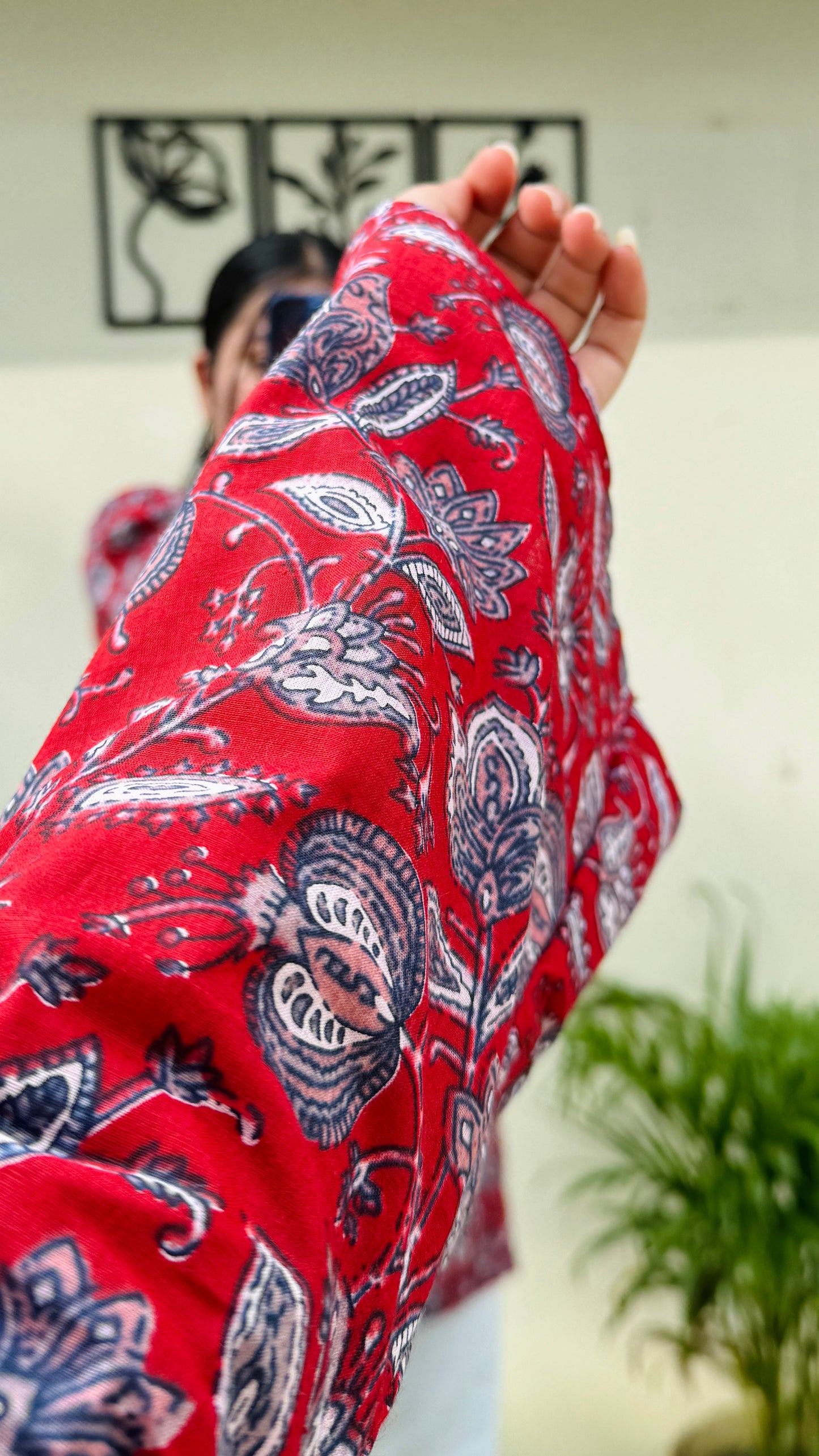 Cotton Bell Sleeve Floral Print Straight Short Kurti