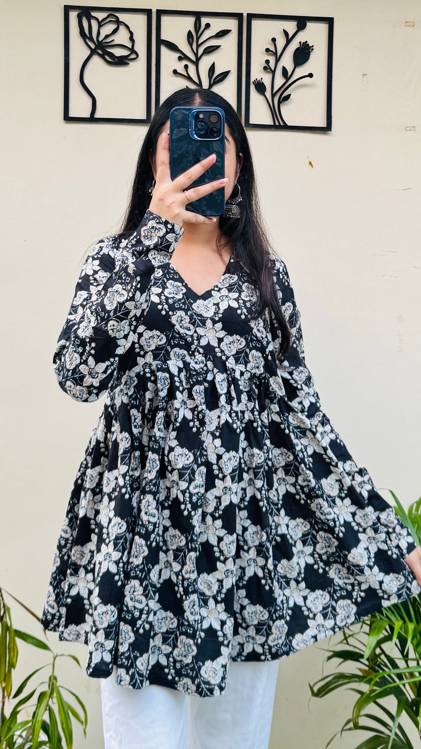 Cotton Flared Black Aliacut Printed Peplum Top