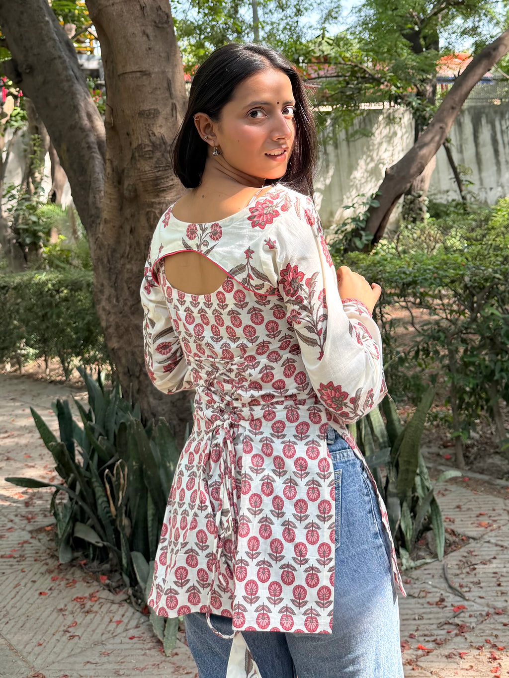Gauri Convertible Kurti