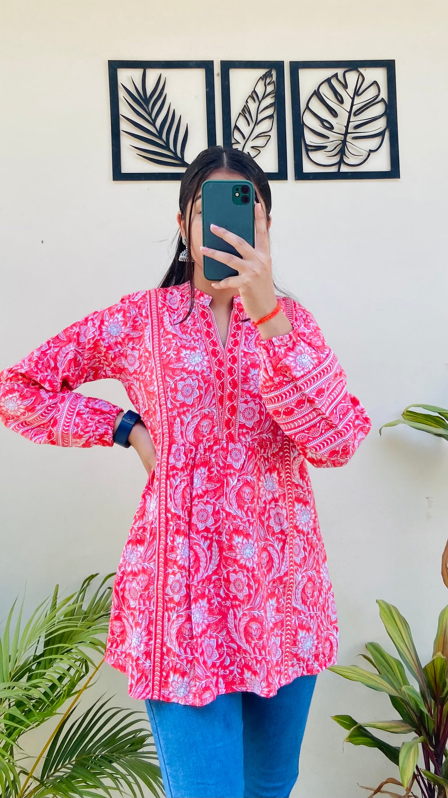 Beautiful Full Sleeve Printed Collar A-Line Top