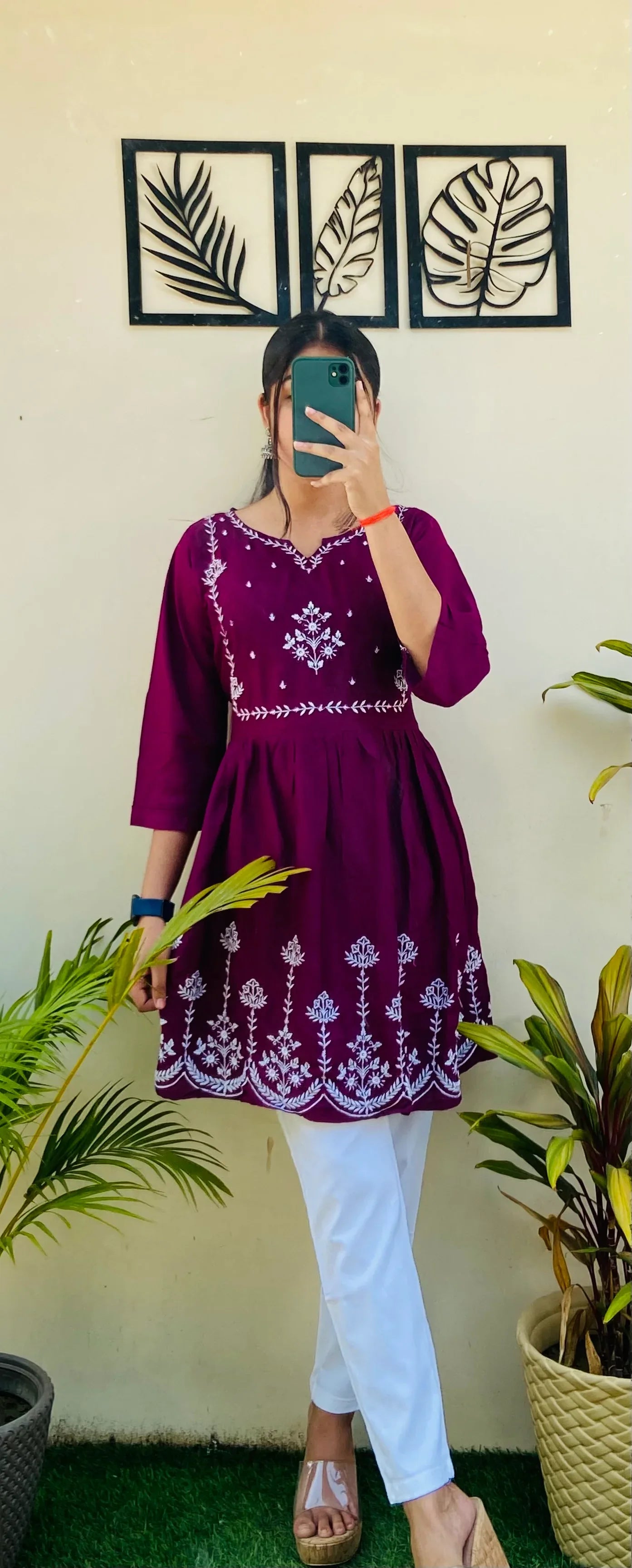 Imported Traditional Thread Embroidery Kurti Pant Set - Dolled Up