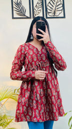 Cotton Flared Floral Print Aliacut Peplum Top - Dolled Up