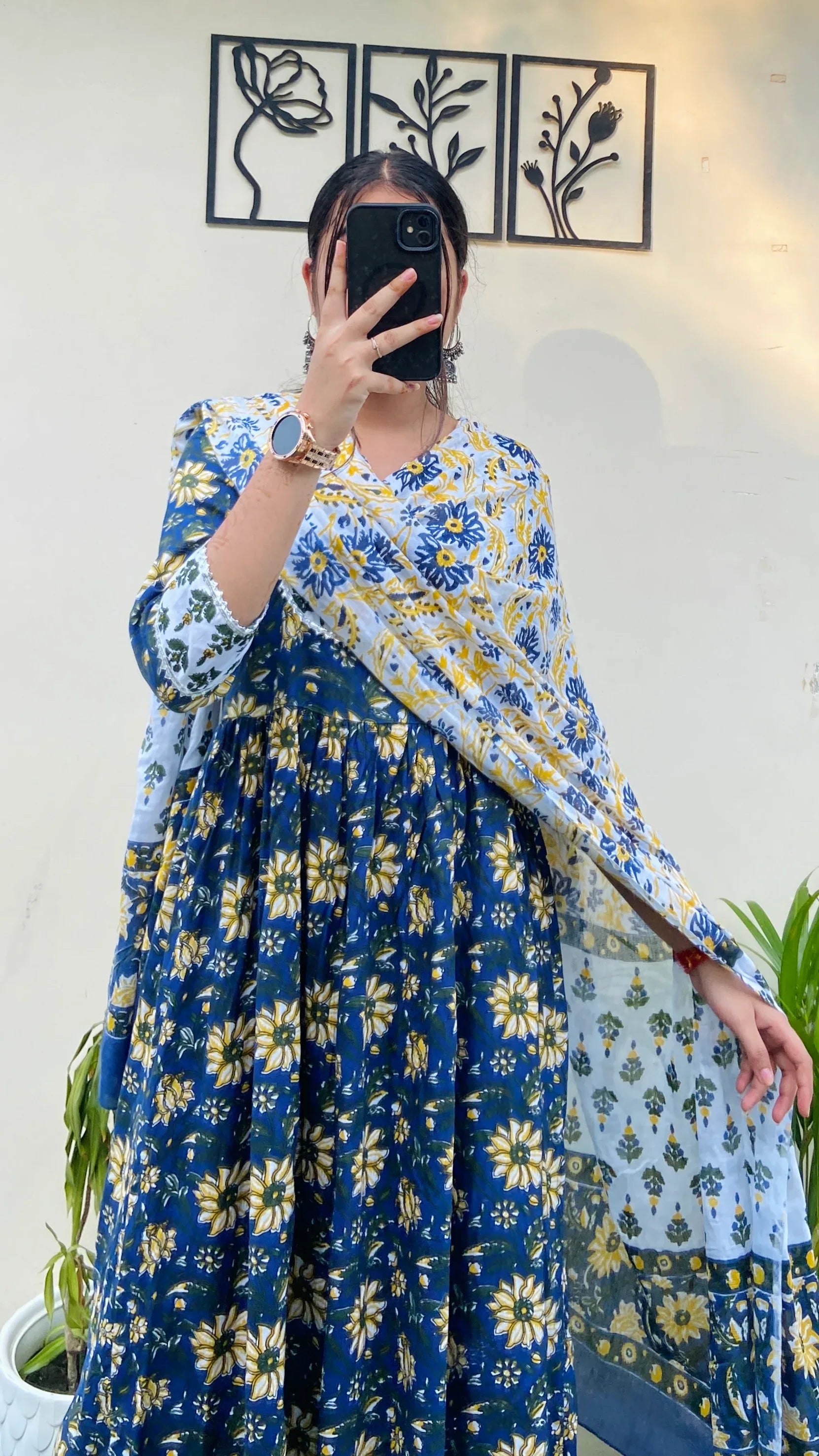 Rayon Premium Quality Kurta Pant & Dupatta Set - Dolled Up