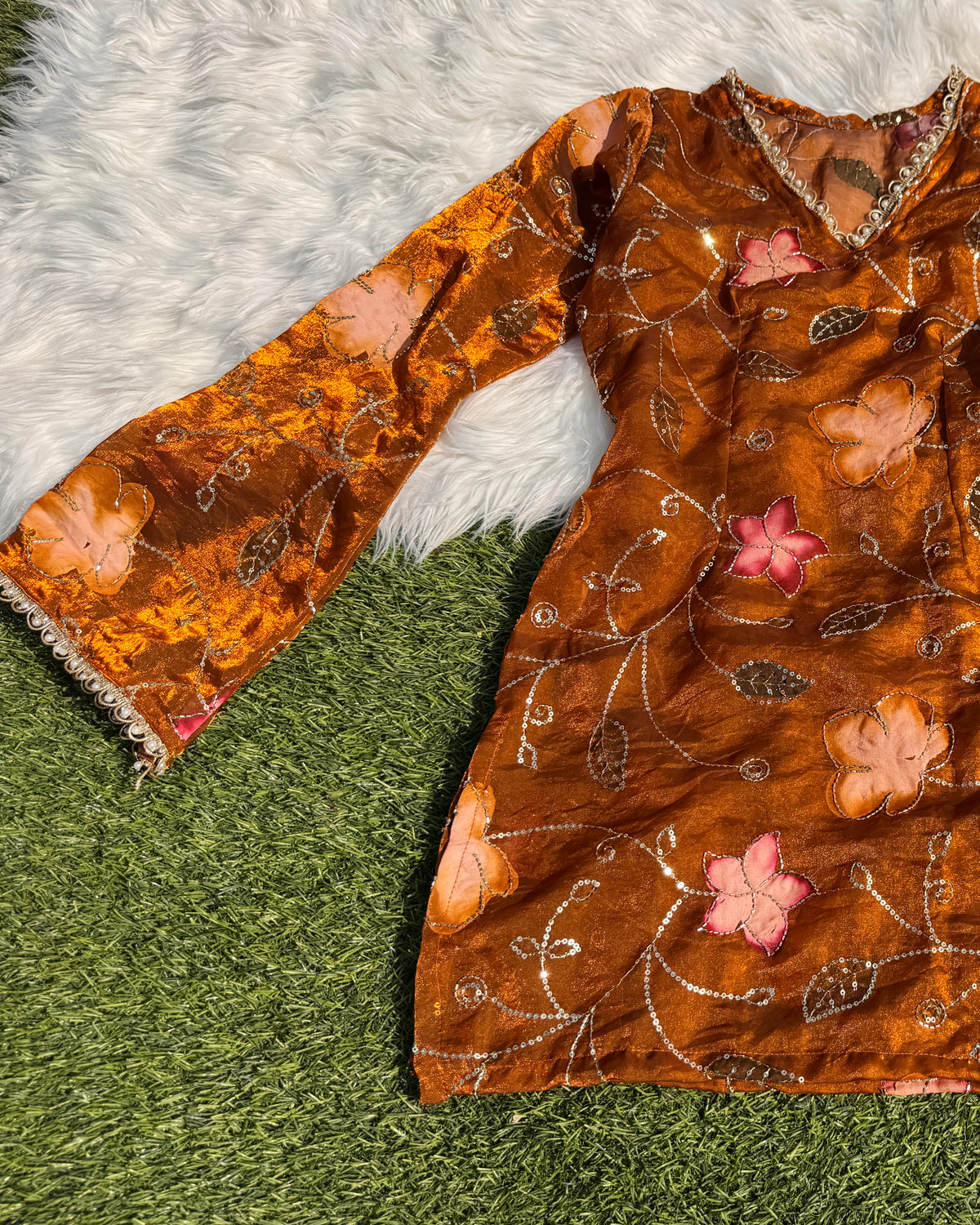 Saanvi ~ Fandy Short Kurti