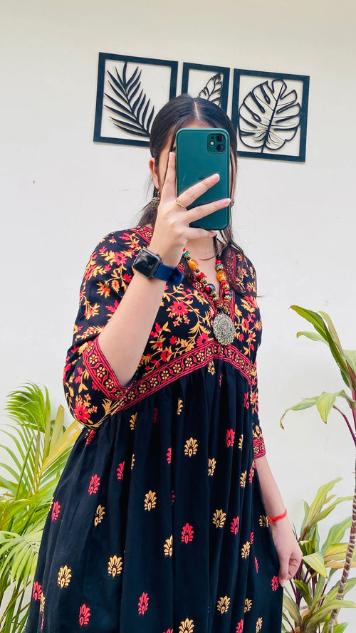 Beautiful Black Rayon Printed Dress - Dolled Up