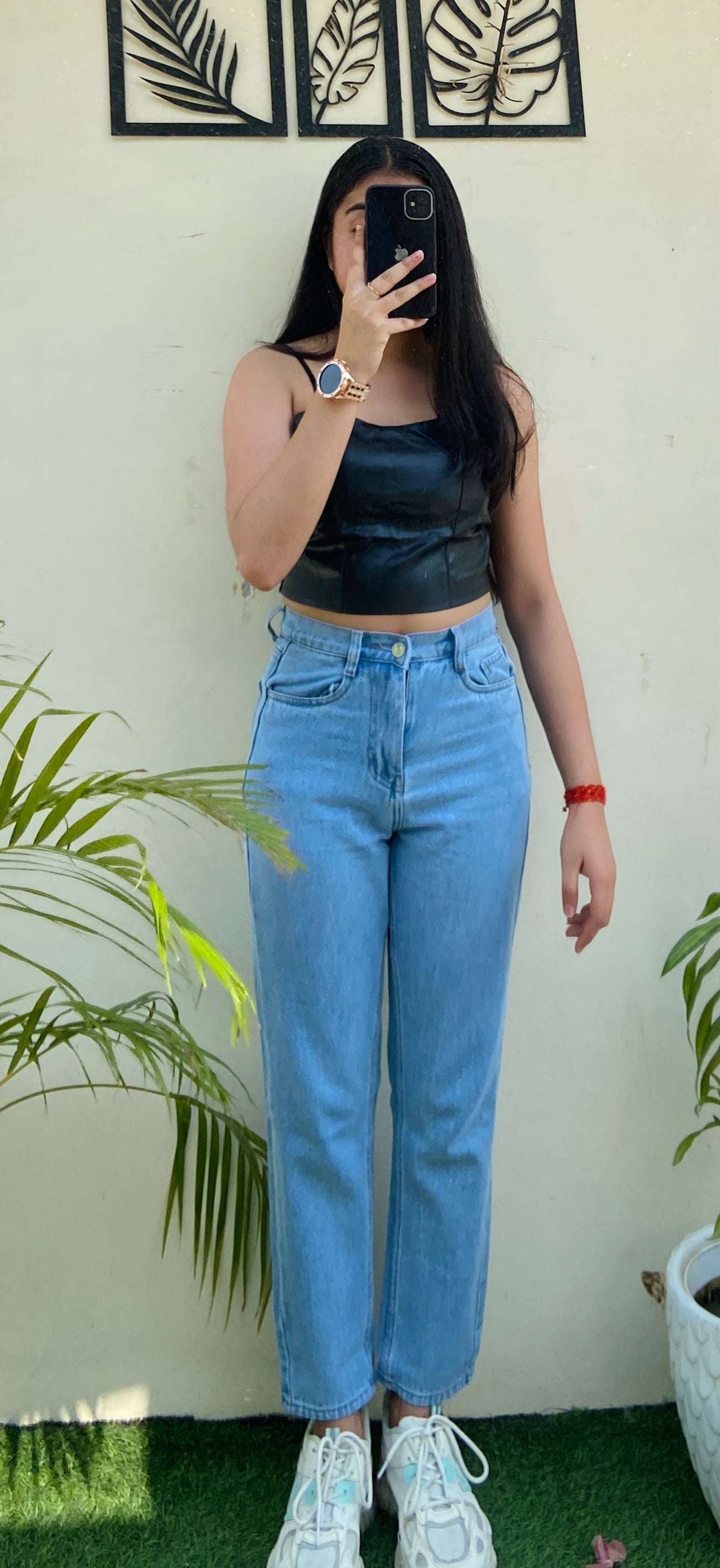 High waist Mom fit denim