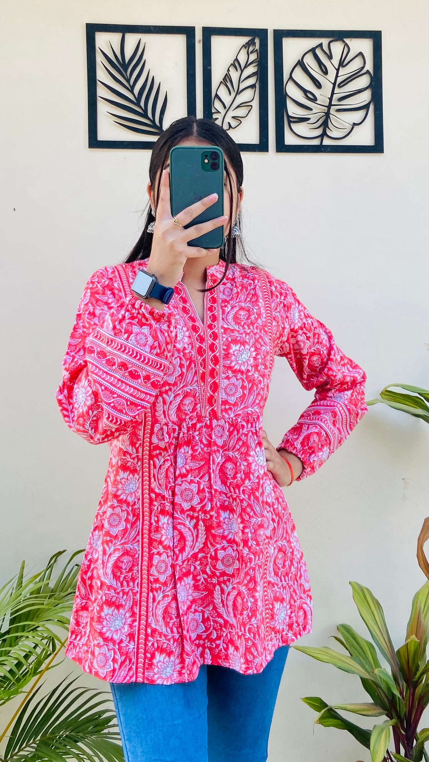 Beautiful Full Sleeve Printed Collar A-Line Top