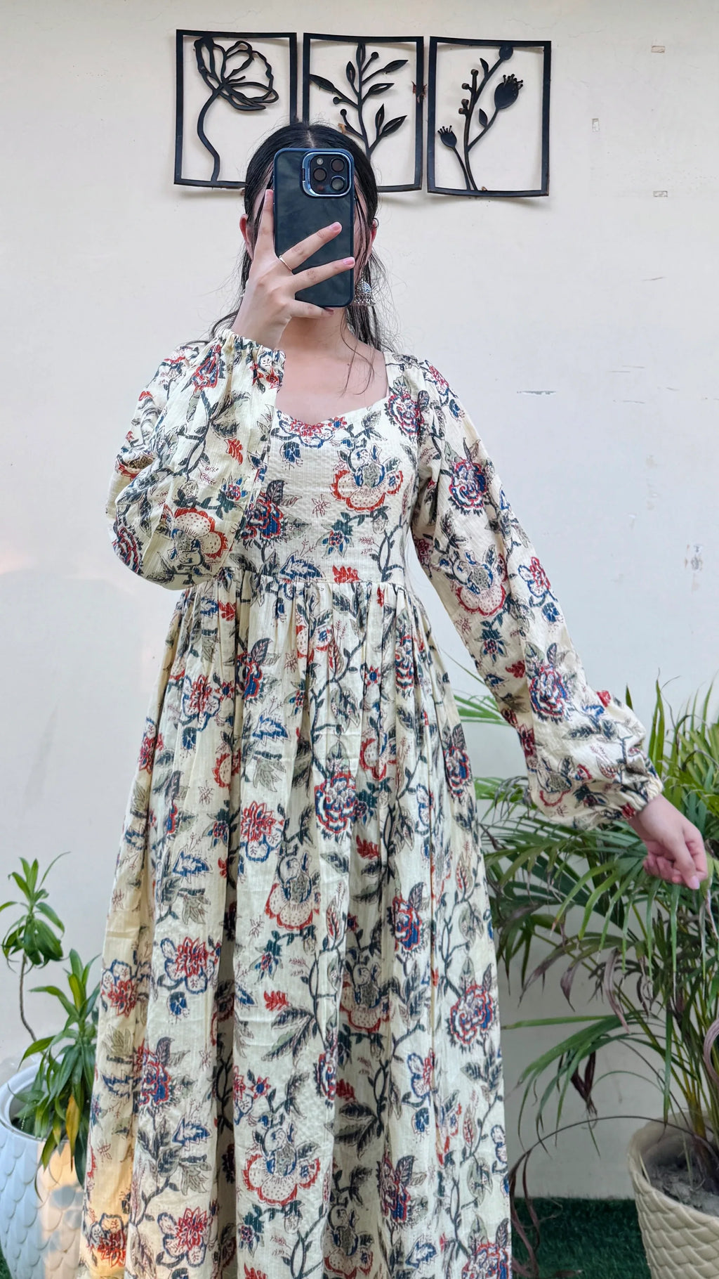Katha Cotton Cream Balloon Sleeves Long Kurti - Dolled Up