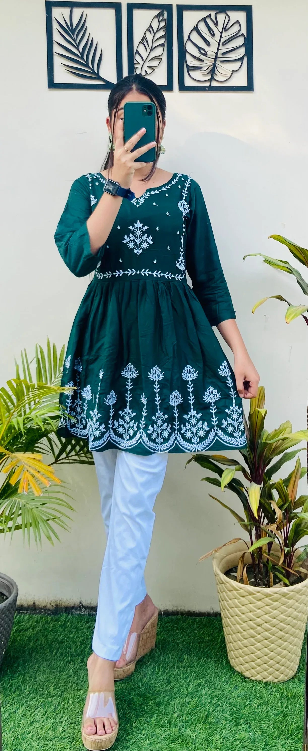 Imported Traditional Thread Embroidery Kurti Pant Set - Dolled Up